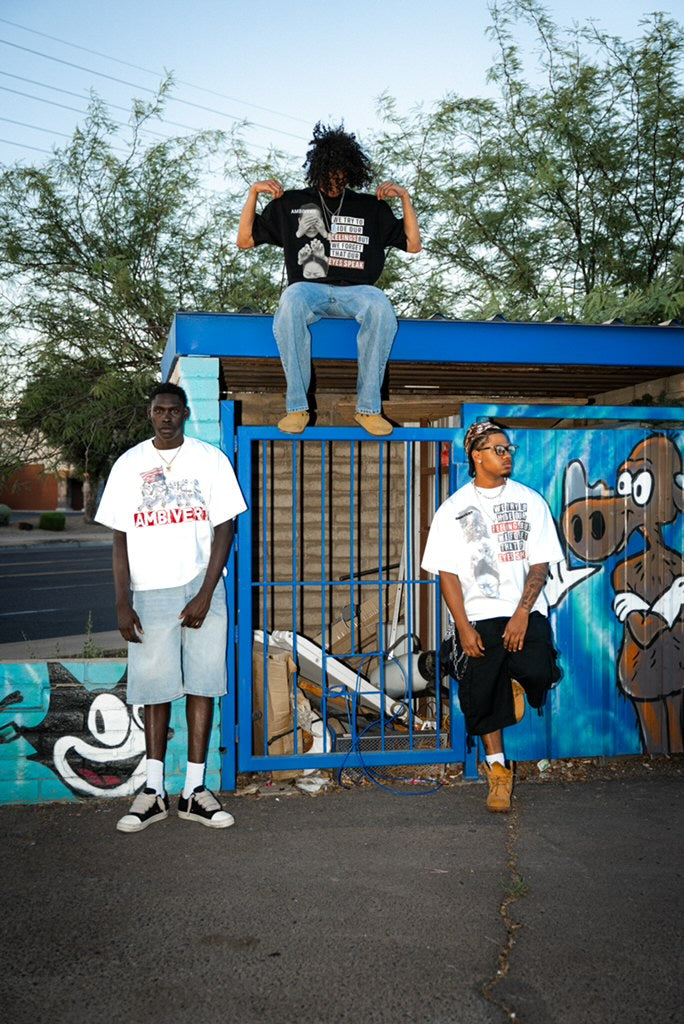 “Eyes speak” tee